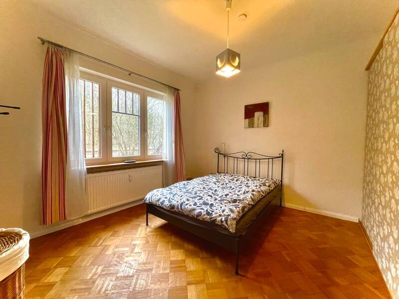 Hausgefühle - Eigentumswohnung in einem Zweifamilienhaus mit großem Gartenanteil