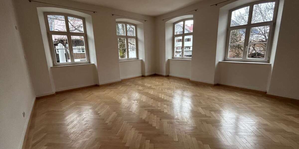 Etagenwohnung Oberstdorf - 4 Zimmer, 173 m&sup2;, 2.500&euro; | Angebot:27334323