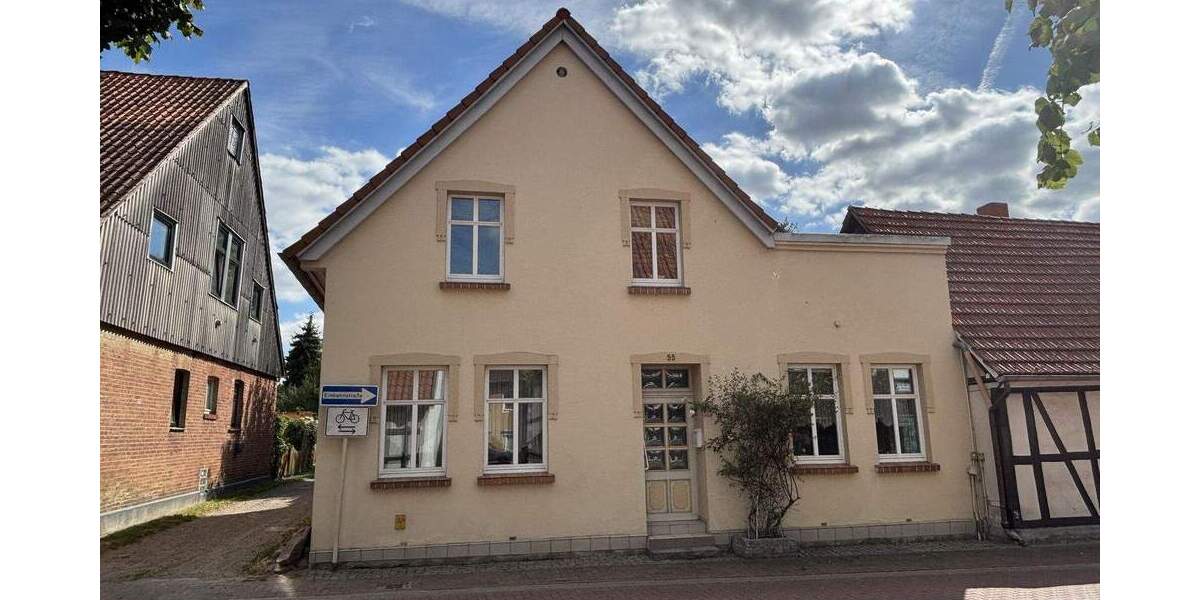 Einfamilienhaus Lüchow - 6 Zimmer, 140 m&sup2;, 159.000&euro; | Angebot:25771414