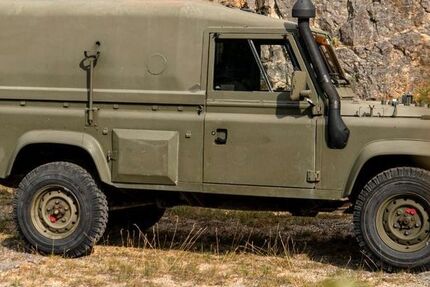 Land Rover Defender 50.000 km 32.000 &euro; Beuron-Neidingen 88631