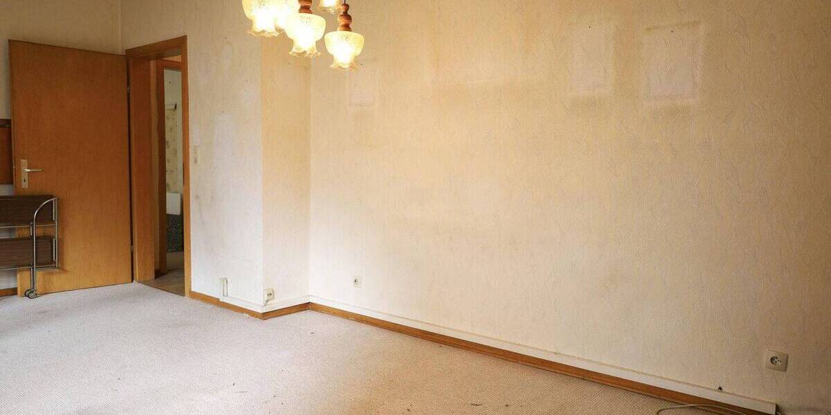 Reihenendhaus Niederheimbach - 7 Zimmer, 139 m&sup2;, 149.000&euro; | Angebot:26932098
