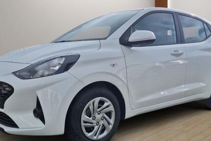 Hyundai i10 2.470 km 16.990 &euro; Schneeberg 08289