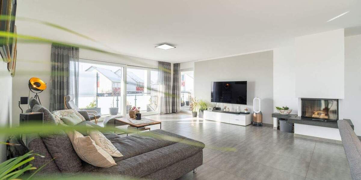 Etagenwohnung Villingen-Schwenningen Schwenningen - 5 Zimmer, 203 m&sup2;, 747.000&euro; | Angebot:25695899