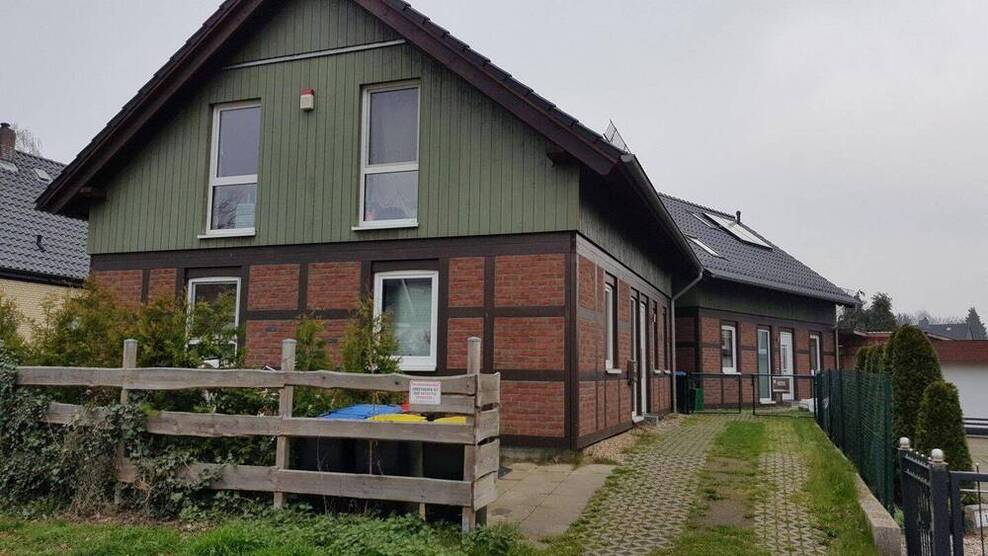 Zwei Doppelhaushälften Bj. 2014 Niedrigenergiehaus von privat