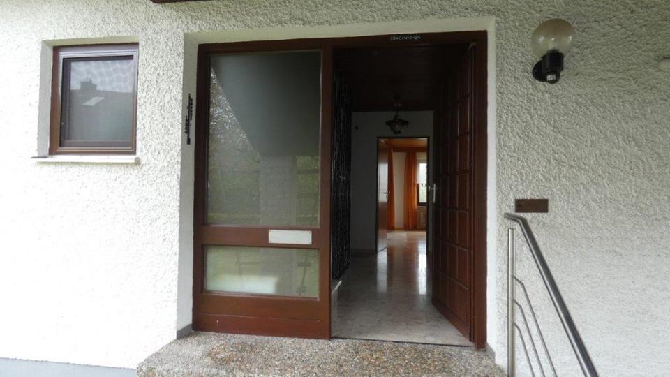 Einfamilienhaus Dillingen an der Donau - 6 Zimmer, 135 m&sup2;, 1.290&euro; | Angebot:25977751