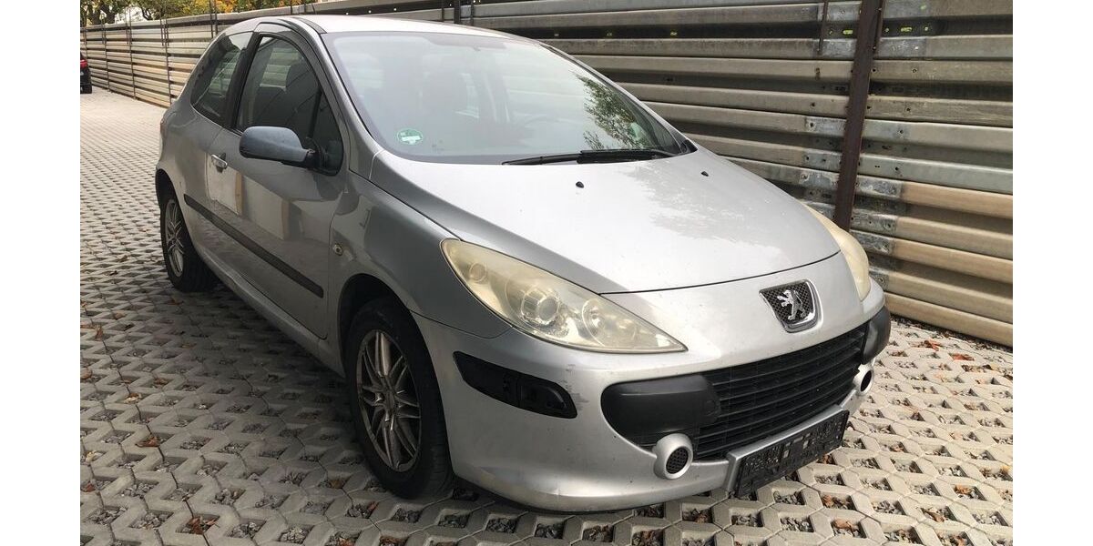 Peugeot 307 187.000 km 780 &euro; Wolpertshausen 74549