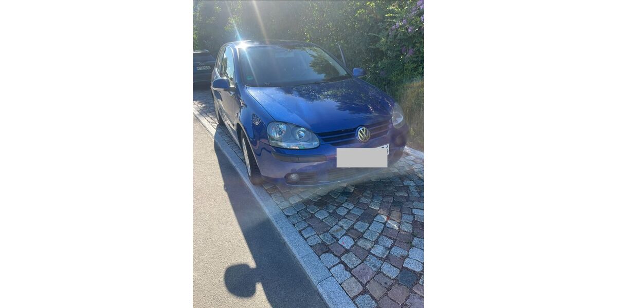VW Golf 130.000 km 1.200 &euro; Hohenstein-Ernstthal 09337