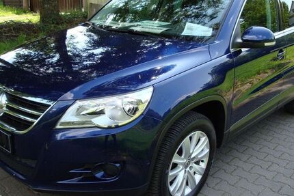 VW Tiguan 61.000 km 14.499 € Lorsch 64653