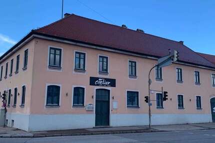 Haus Aichach - 8 Zimmer, 400 m&sup2;, 3.500&euro; | Angebot:24819704