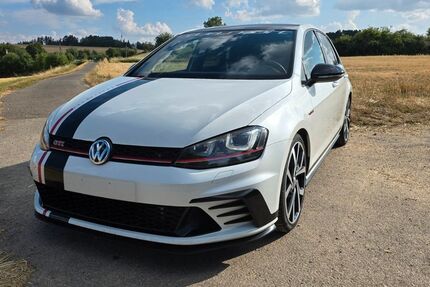 VW Golf 133.000 km 22.999 &euro; Schefflenz 74850