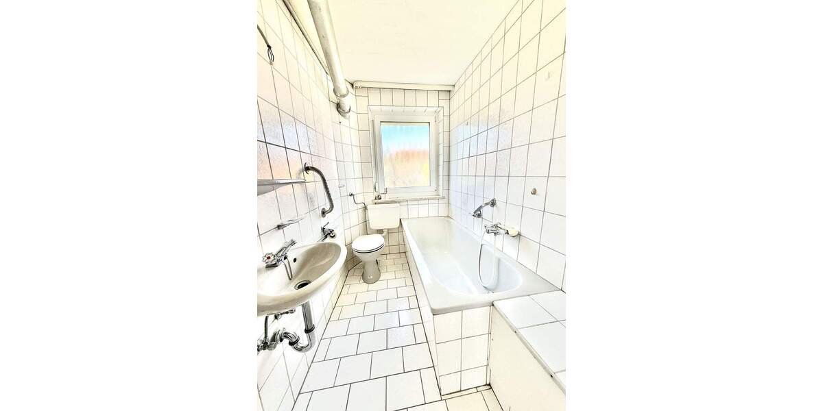 Doppelhaushälfte Altenstadt - 9 Zimmer, 214 m&sup2;, 275.000&euro; | Angebot:25247554