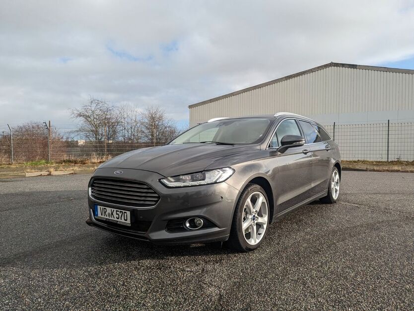 Ford Mondeo 129.000 km 12.999 € Süderholz 18516