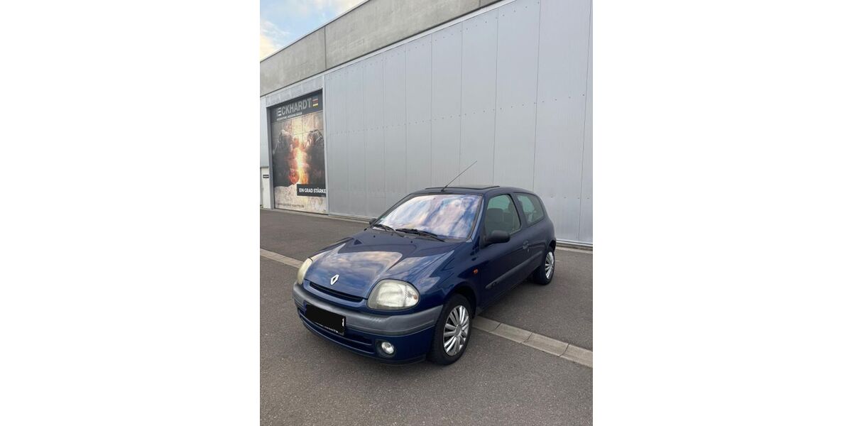 Renault Clio 127.201 km 1.750 &euro; Neunkirchen 66539