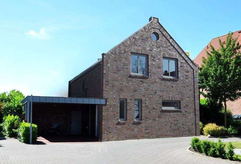 Haus zum Kaufen in Jade 390.900 € 130 m²