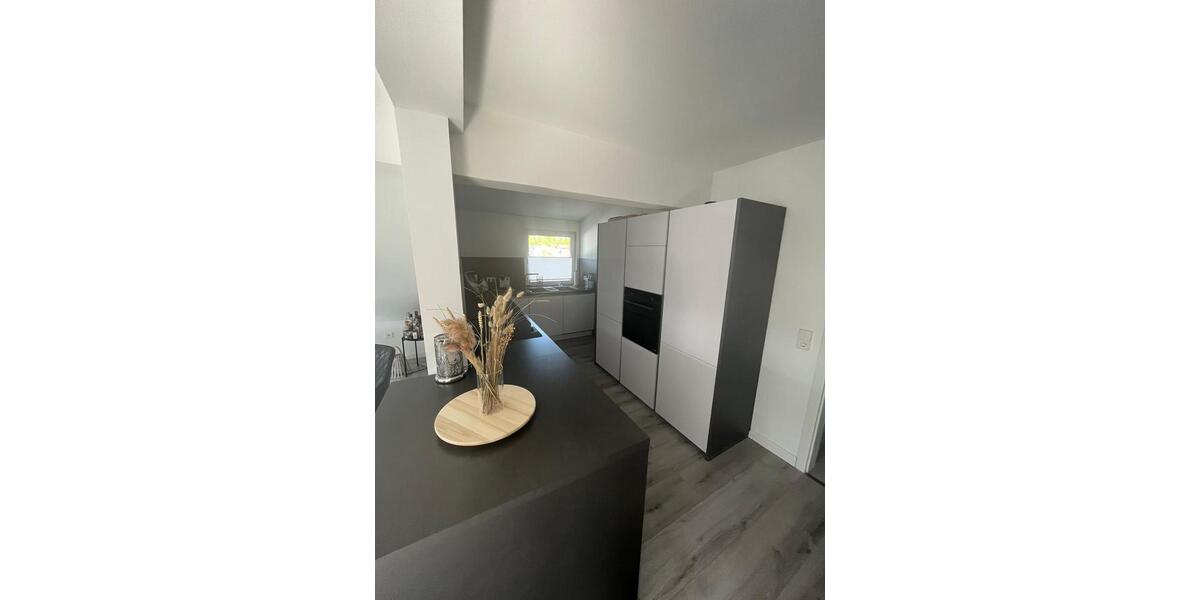 Dachgeschoßwohnung Herborn - 4 Zimmer, 100 m&sup2;, 245.000&euro; | Angebot:26845219