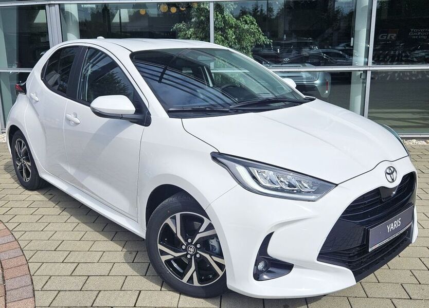Yaris