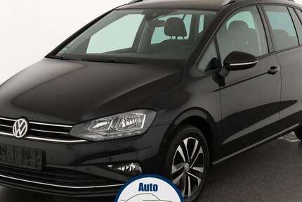 VW Golf Sportsvan 102.000 km 15.995 € Neukirchen 94362