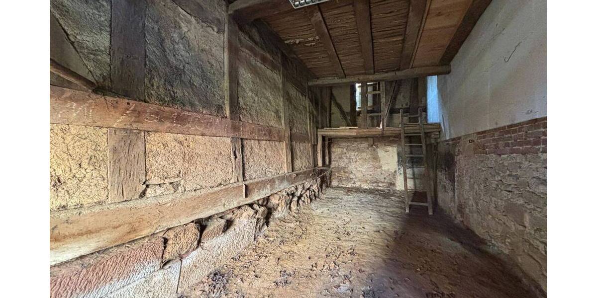 Einfamilienhaus Neustadt (Hessen) Neustadt - 6 Zimmer, 145 m&sup2;, 139.000&euro; | Angebot:25775610