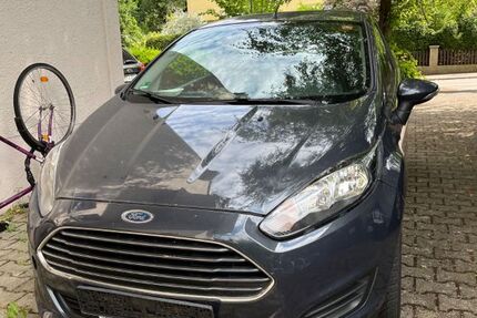 Ford Fiesta 123.000 km 4.100 &euro; Freiburg 79104