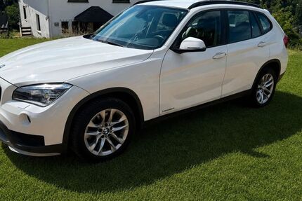 BMW X1 98.000 km 10.900 &euro; Linz am Rhein 53545