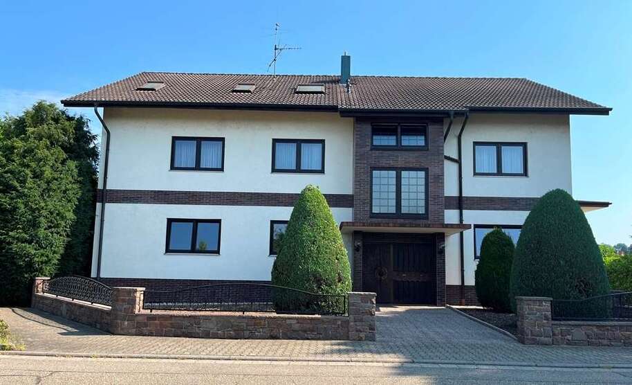 Büro in Sinzheim 2.150 € 206 m² zimmer