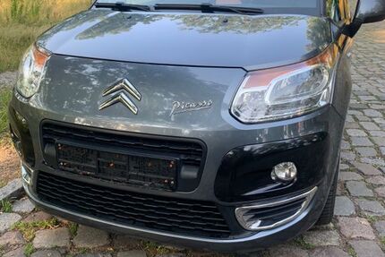 Citroen C3 Picasso 116.690 km 2.950 &euro; Berlin 14129