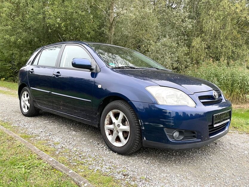 Toyota Corolla 101.000 km 3.790 € Bremen 28197