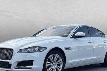 Jaguar XF 92.800 km 19.111 &euro; Regensburg 93059