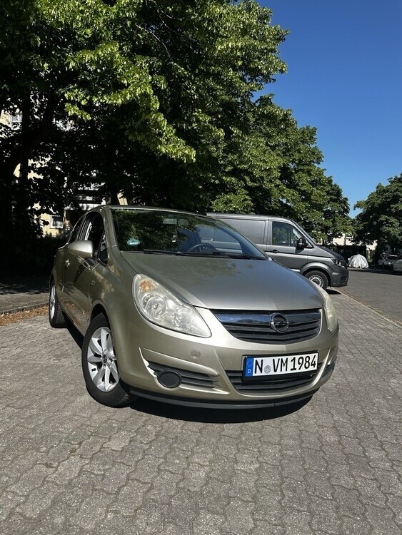Opel Corsa 75.000 km 1.850 € Nürnberg 90403