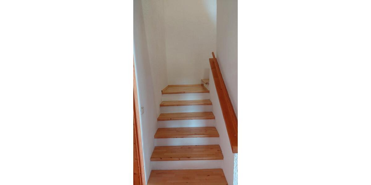 Einfamilienhaus Waakirchen - 5 Zimmer, 130 m&sup2;, 1.790&euro; | Angebot:26652349