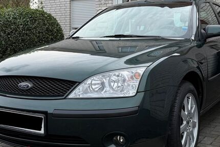 Ford Mondeo 155.000 km 2.499 &euro; Gütersloh 33335