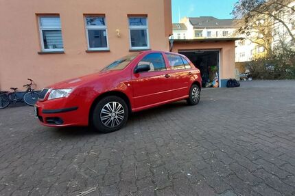 Skoda Fabia 234.000 km 1.480 &euro; Berlin 12555