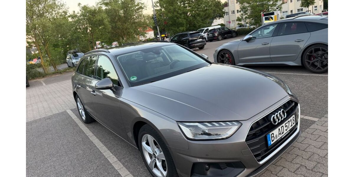 Audi A4 101.000 km 22.000 &euro; Berlin 13469