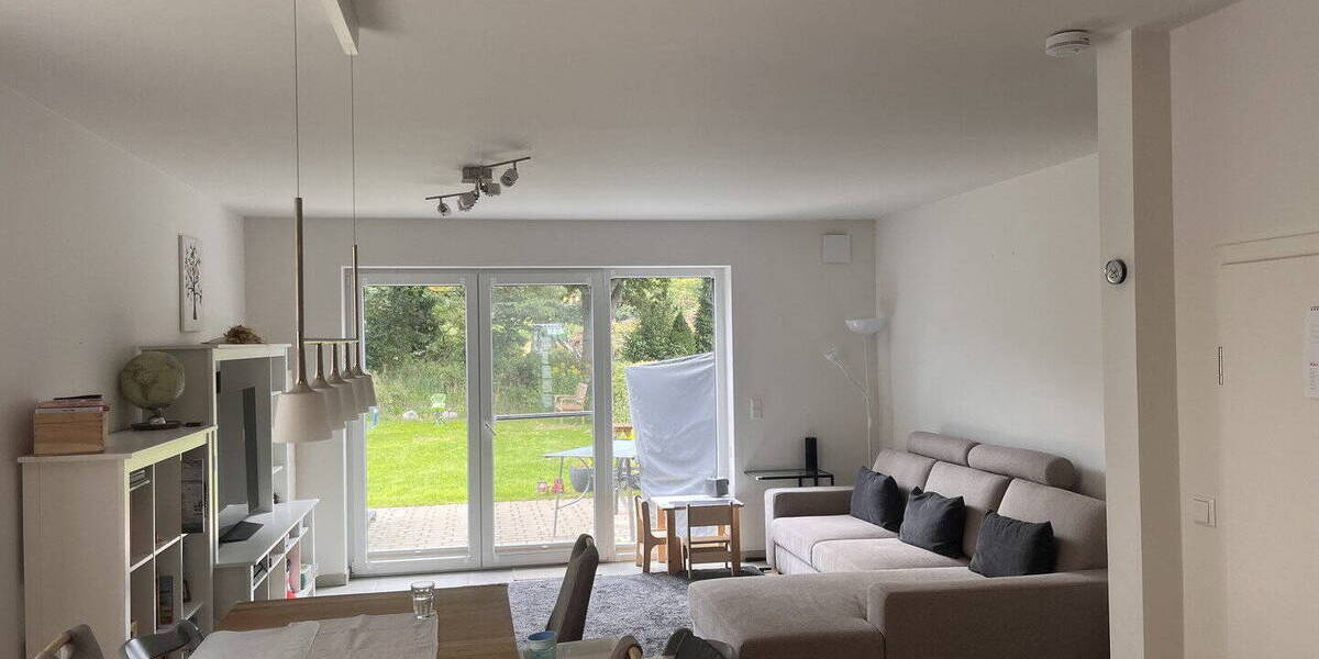 Doppelhaushälfte Neumünster Einfeld - 3 Zimmer, 106 m&sup2;, 1.275&euro; | Angebot:26820261