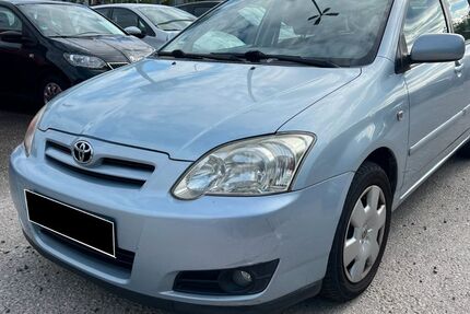 Toyota Corolla 110.000 km 2.950 &euro; Freiburg im Breisgau 79108