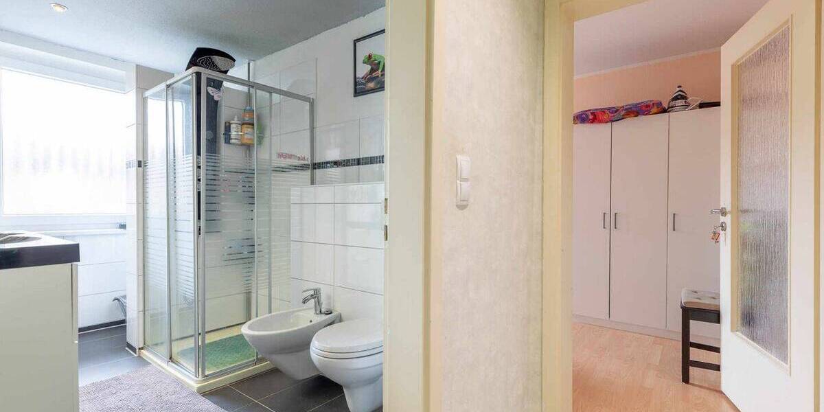 Etagenwohnung Lüneburg Weststadt - 4 Zimmer, 93 m&sup2;, 285.000&euro; | Angebot:25691286