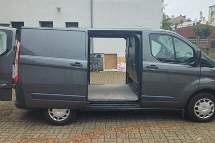 Ford Transit Custom 185.000 km 6.950 &euro; Wilhelmshaven 26382