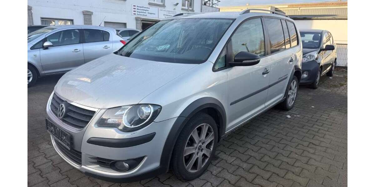 VW Cross Touran 161.254 km 2.980 &euro; Gevelsberg 58285