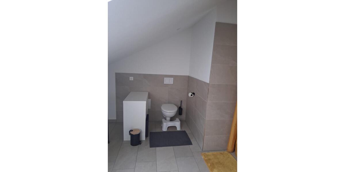 Dachgeschoßwohnung Tettnang - 1 Zimmer, 55 m&sup2;, 670&euro; | Angebot:26322297