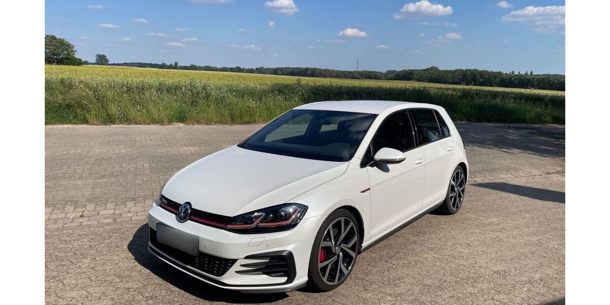 VW Golf 90.000 km 18.990 &euro; Schwülper 38179