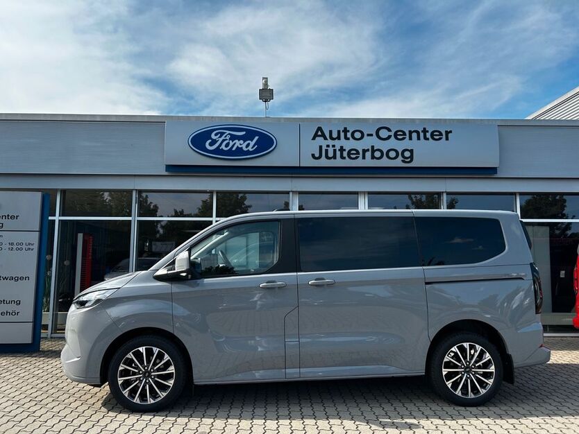 Ford Tourneo Custom 1.250 km 62.890 € Jüterbog 14913