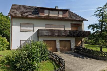 Haus Hirschau - 13 Zimmer, 208 m&sup2;, 400.000&euro; | Angebot:26780699