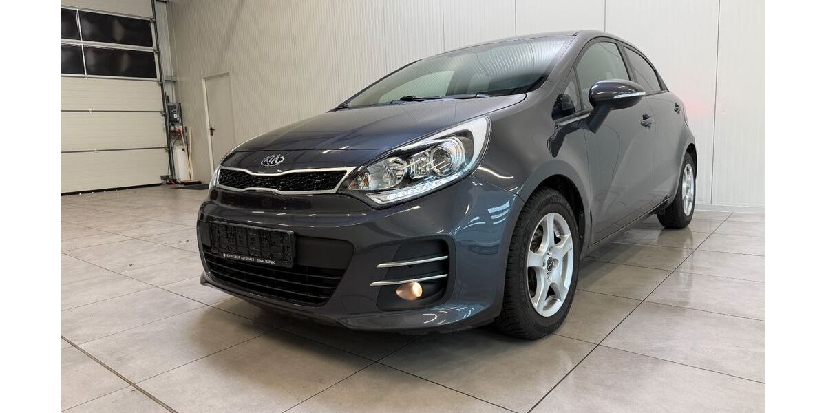 Kia Rio 180.677 km 4.790 &euro; Steinfeld 49439