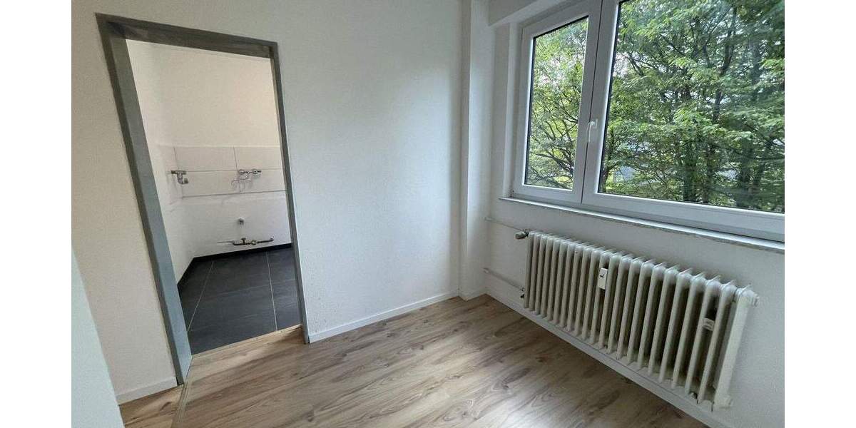 Etagenwohnung Wuppertal Barmen - 2 Zimmer, 64 m&sup2;, 560&euro; | Angebot:25870156