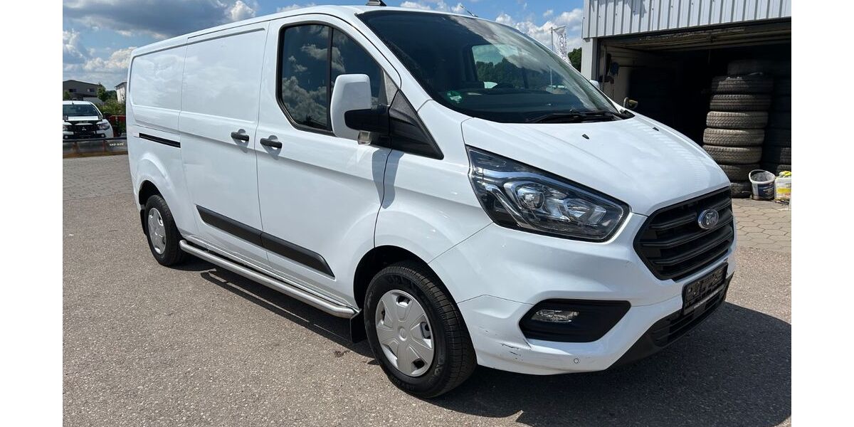 Ford Transit Custom 135.000 km 12.990 &euro; Peutenhausen / Gachenbach 86565