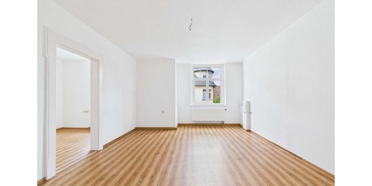 Etagenwohnung Auerbach/Vogtland Vogtland - 4 Zimmer, 100 m&sup2;, 490&euro; | Angebot:26678311