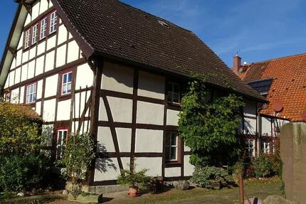 Haus Hessisch Oldendorf - 8 Zimmer, 200 m&sup2;, 175.000&euro; | Angebot:24615188