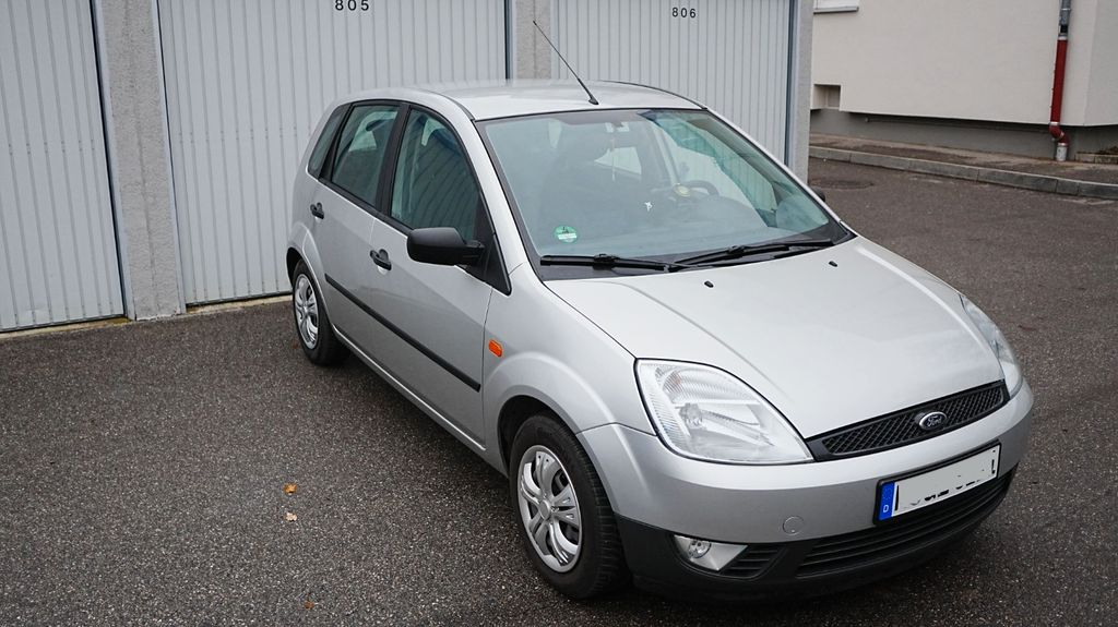 Ford Fiesta 72.500 km 3.400 &euro; München 80997