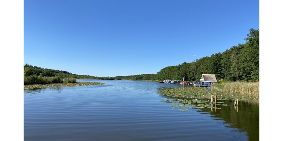 PV-Anlage & Sauna am See: Exklusives, bezugsfertiges Ferienhaus in Mirow! - Doppelhaushälfte Mirow Granzow | Angebot:27169867
