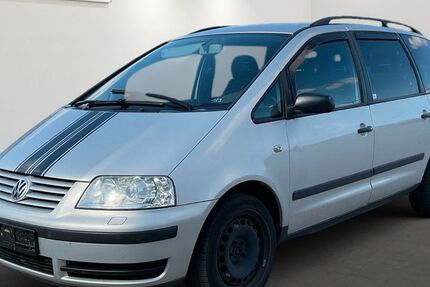 VW Sharan 232.761 km 1.499 € Brehna 06796